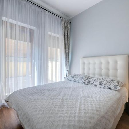 Angels Home Торунь Екстер'єр фото